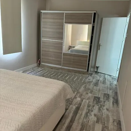 Villa Villaras Garden Antalya Oezel Havuzlu Full Esyali Altinkum (Antalya)