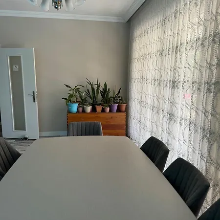 Villaras Garden Antalya Oezel Havuzlu Full Esyali Villa