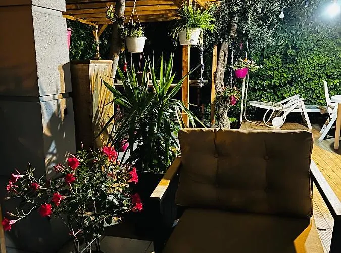 Villaras Garden Antalya Oezel Havuzlu Full Esyali * Altinkum (Antalya)