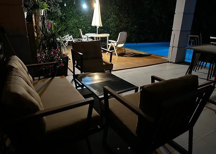 Villa Villaras Garden Antalya Oezel Havuzlu Full Esyali