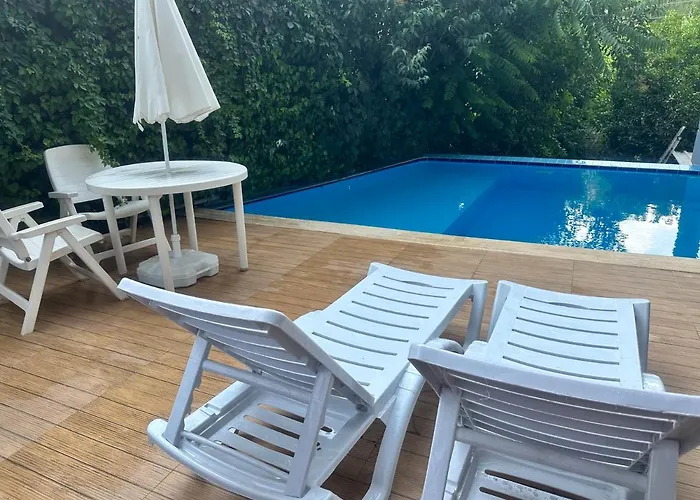 Villaras Garden Antalya Oezel Havuzlu Full Esyali *
