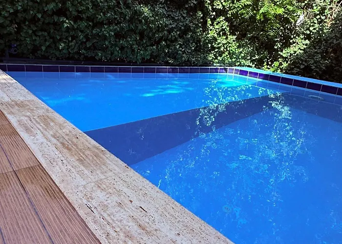 Villaras Garden Antalya Oezel Havuzlu Full Esyali Altinkum (Antalya)